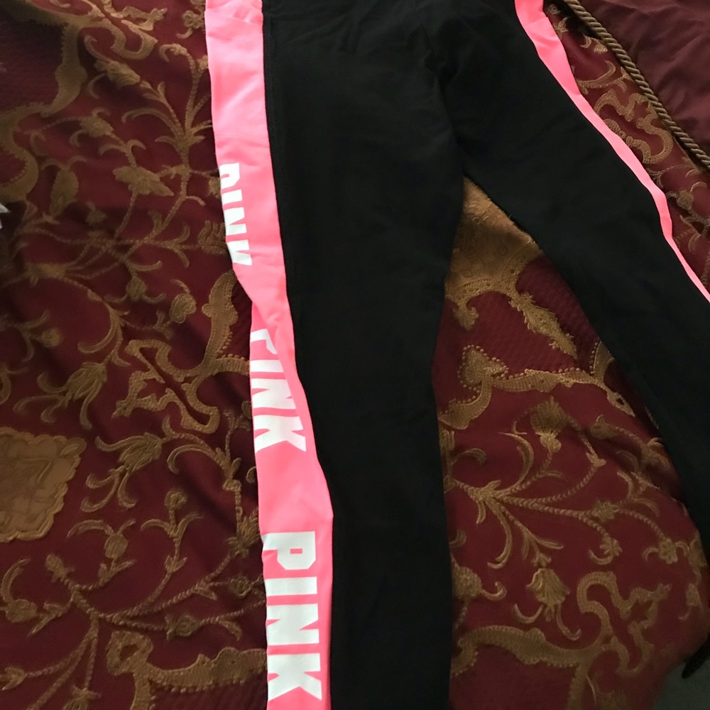 Victoria’s Secret pink leggings